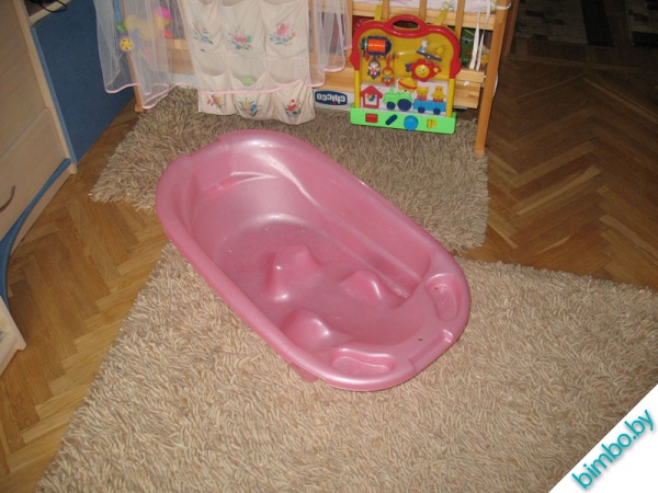 Ортопедическая ванночка для купания малышей