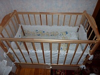 Продам кроватку СКВ-2 c полным комплектом для ребенка.